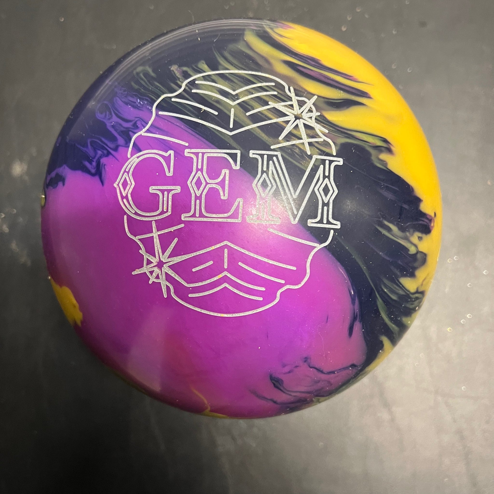 Roto Grip Gem Hybrid 15 lbs 12 oz NIB