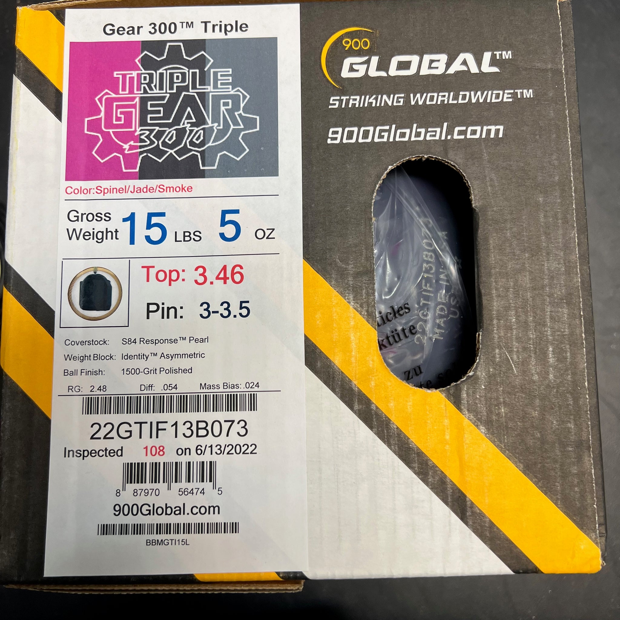 900 Global Gear 300 Triple 15 lbs NIB – BowlingGems.com