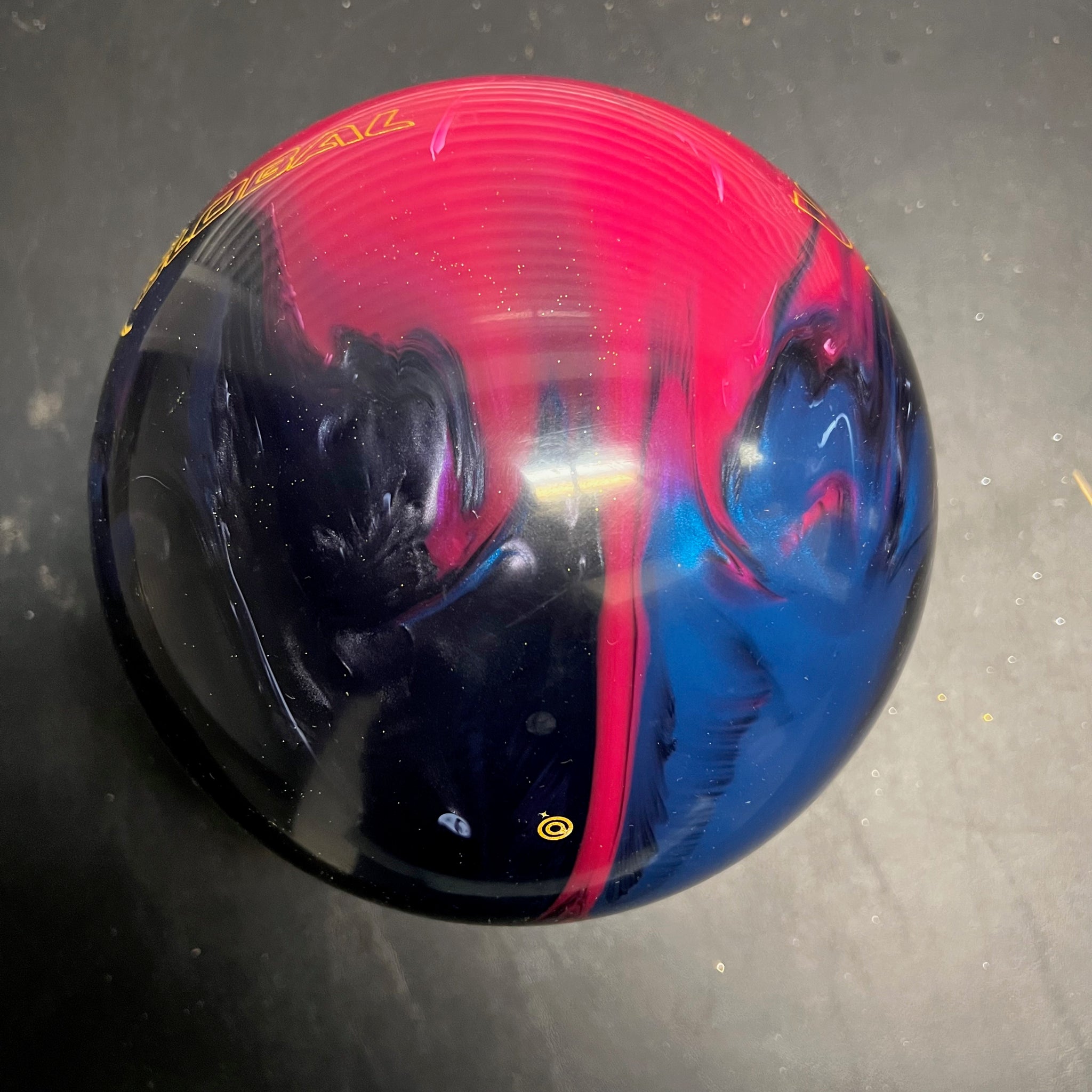 900 Global Wolverine Steel Pro-Pin 15 lbs NIB – BowlingGems.com