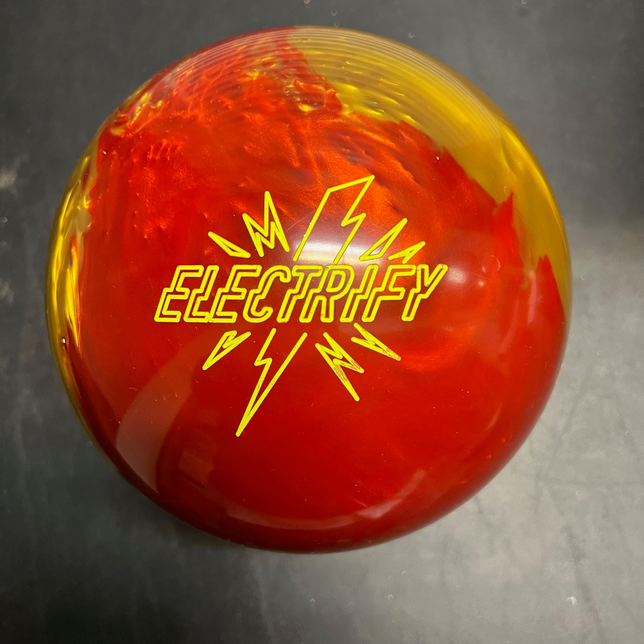 Storm Electrify G/O 15 lbs 12 oz NIB – BowlingGems.com