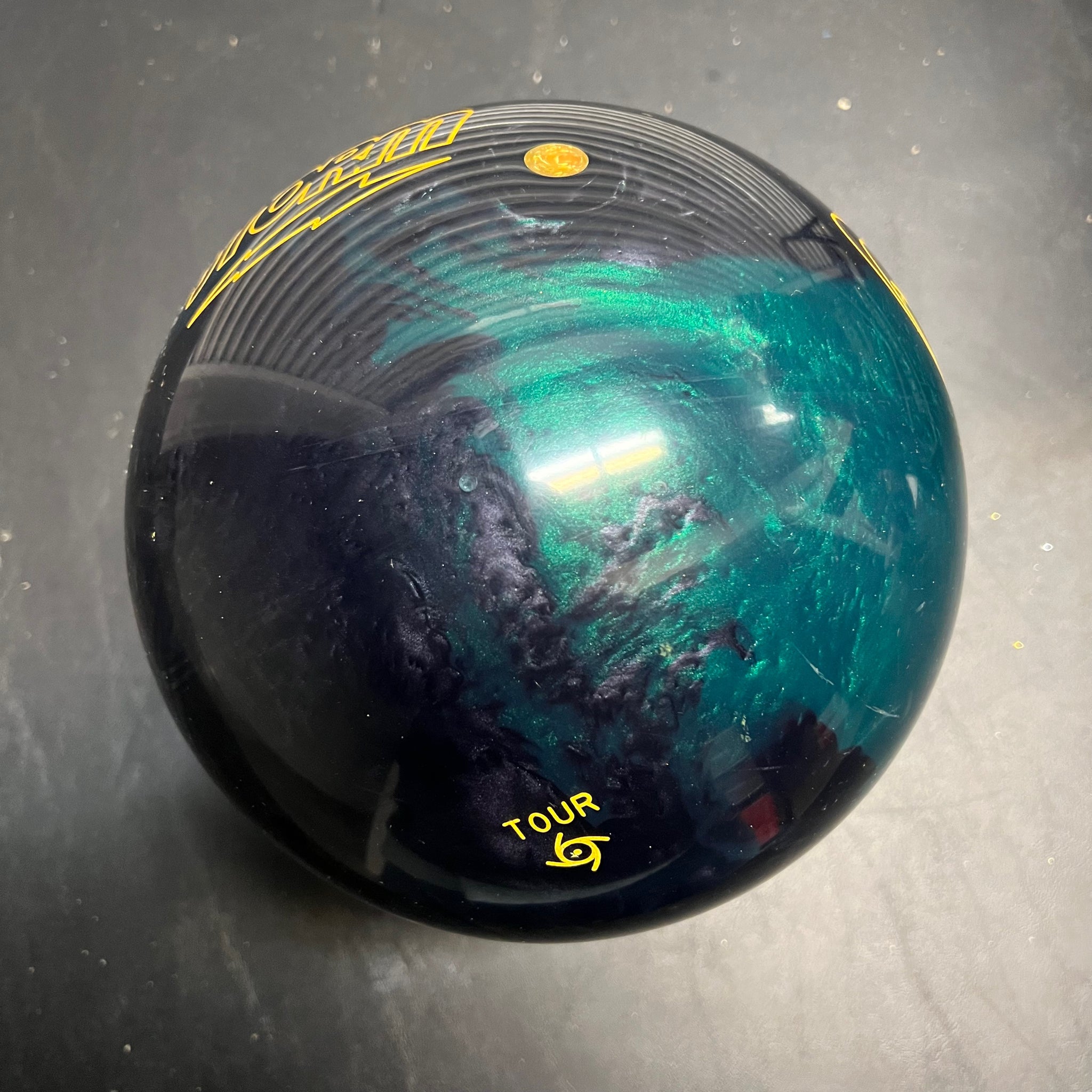 Storm IQ Tour Dark Green 15 lbs NIB – BowlingGems.com