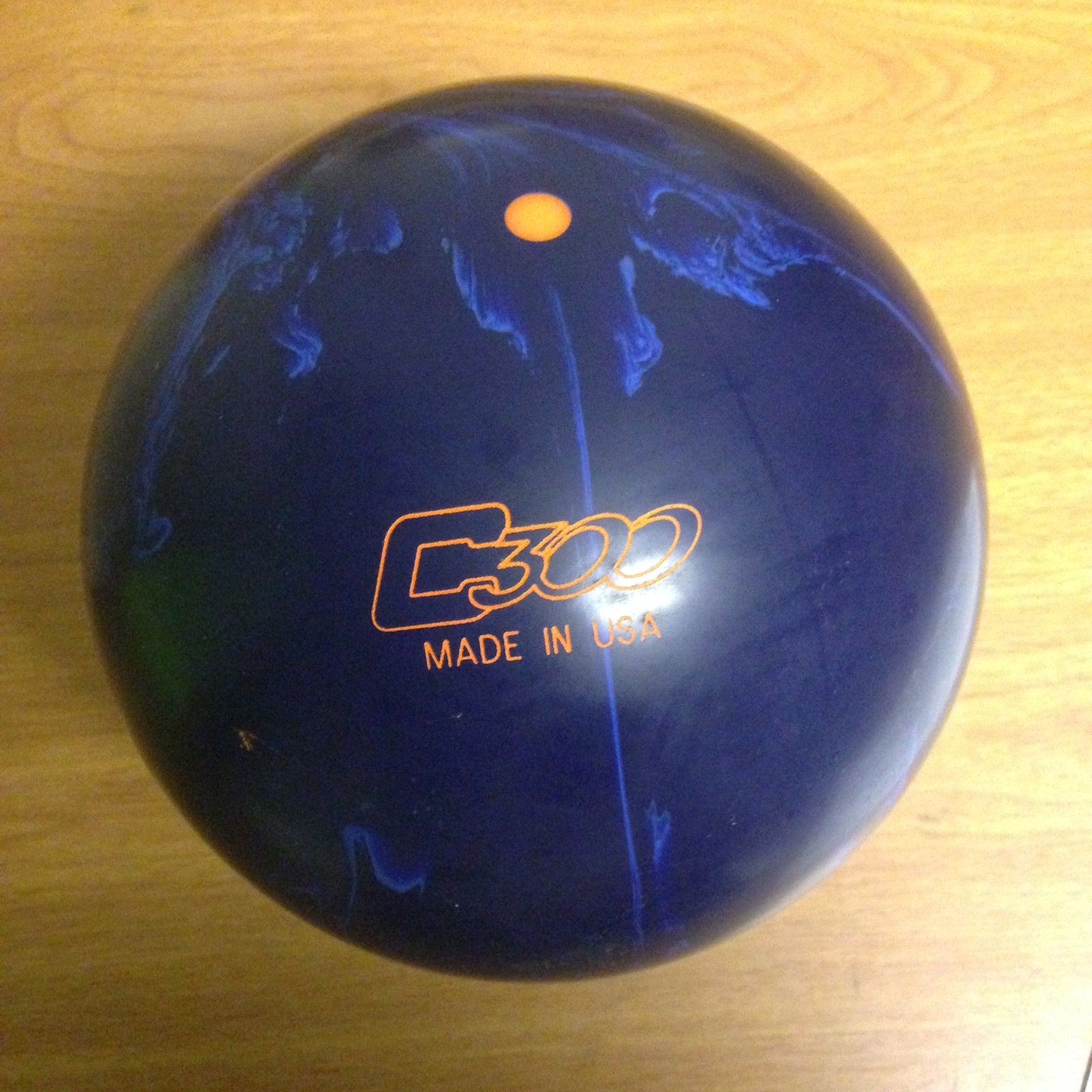 Columbia 300 Momentum Super Solid 15 lbs NOS – BowlingGems.com